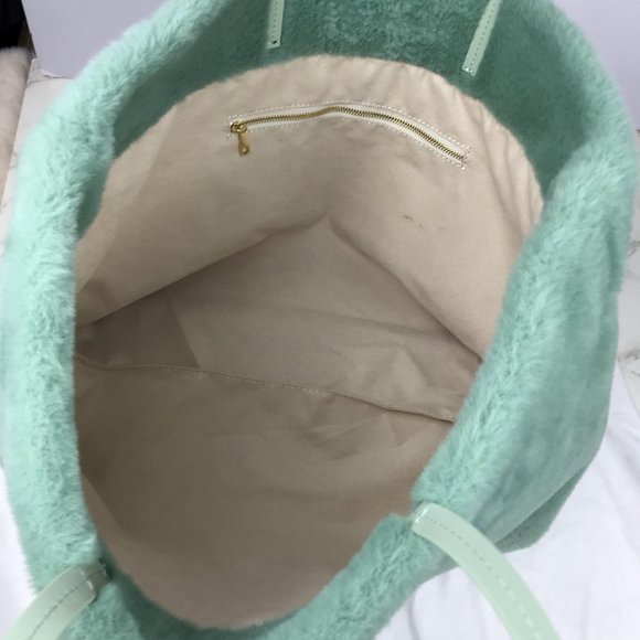 MIUMIU Tote Bag - Picture 4 of 8